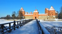 Trakų pilis žiemą